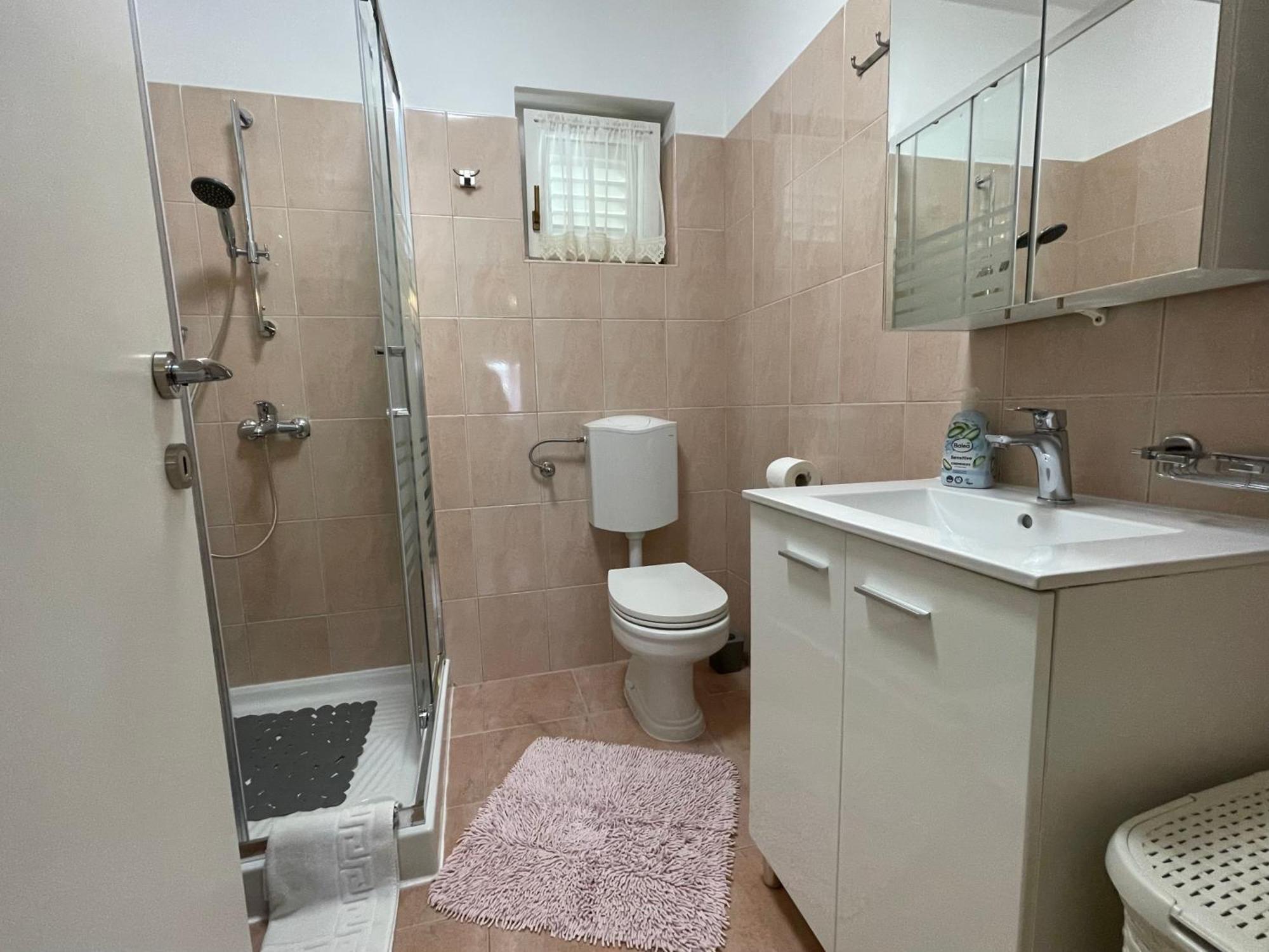 Apartment Green 29 ロヴィニ エクステリア 写真